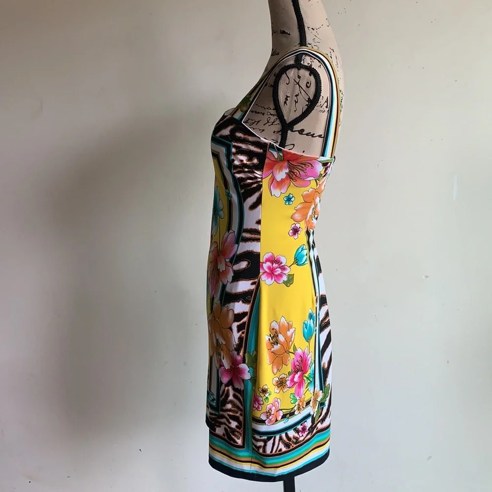 Cache Floral Dress - Picture 6 of 11